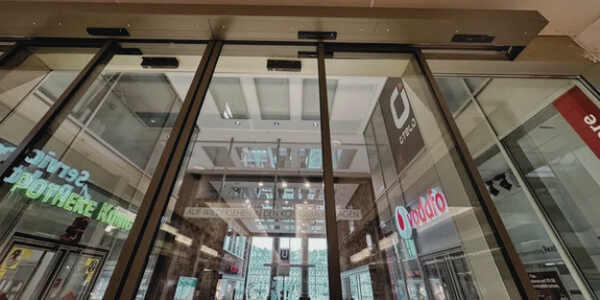 Automatische Schiebetüren – Montage, Wartung & Reparatur